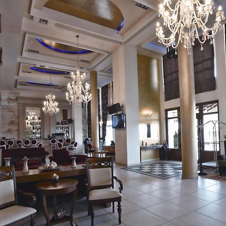 Phaidon Hotel & Spa Florina Exteriör bild