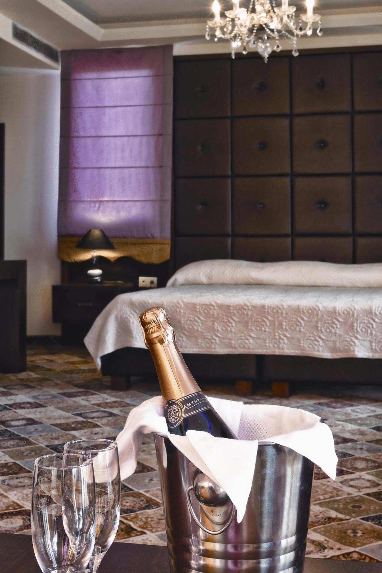 Phaidon Hotel & Spa Florina Exteriör bild