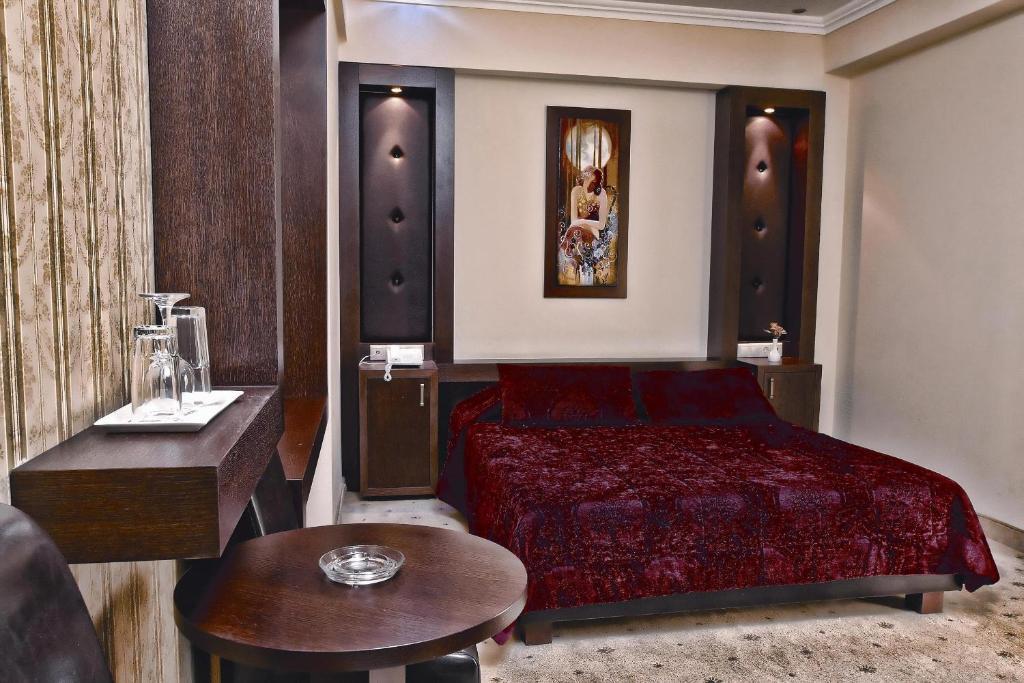 Phaidon Hotel & Spa Florina Rum bild